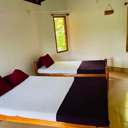 New Roy Guest House カルクダ 部屋 写真